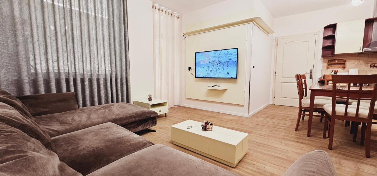 Discover From Our 3-room With Free Parking-komuna E Parisit Tirana